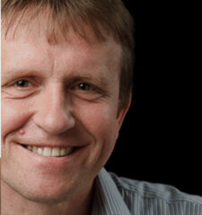 Dr. Boguslaw Kruczek